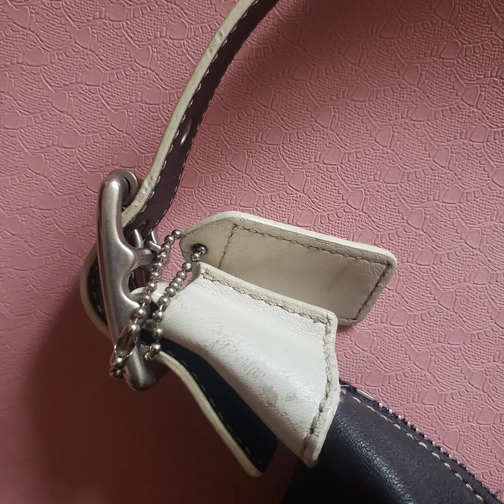 Vintage Y2K Coach Leather Legacy Demi Hobo Shoulder Dark Navy Blue & White 9564